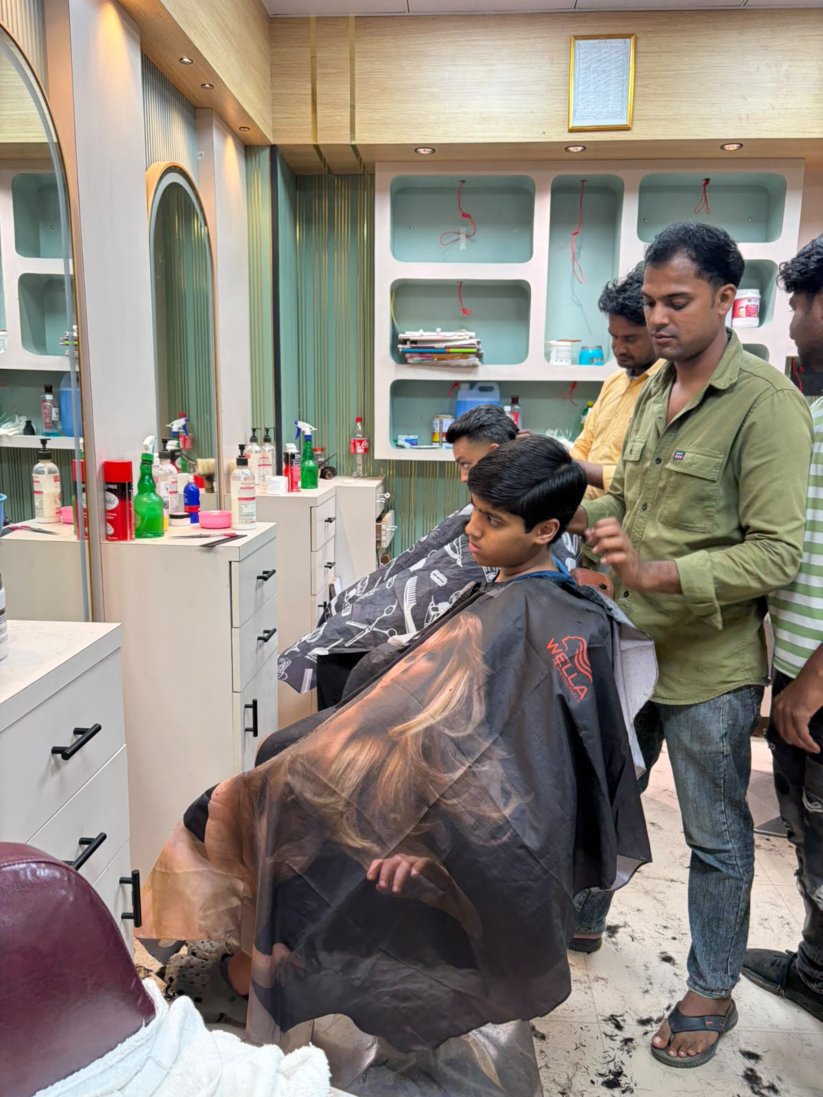 YOU-LIKE HAIR CUT SALOON