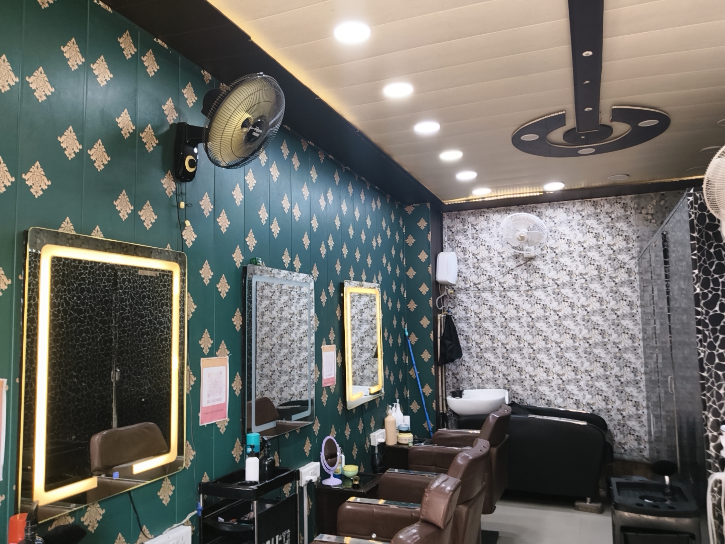 B.N Studio