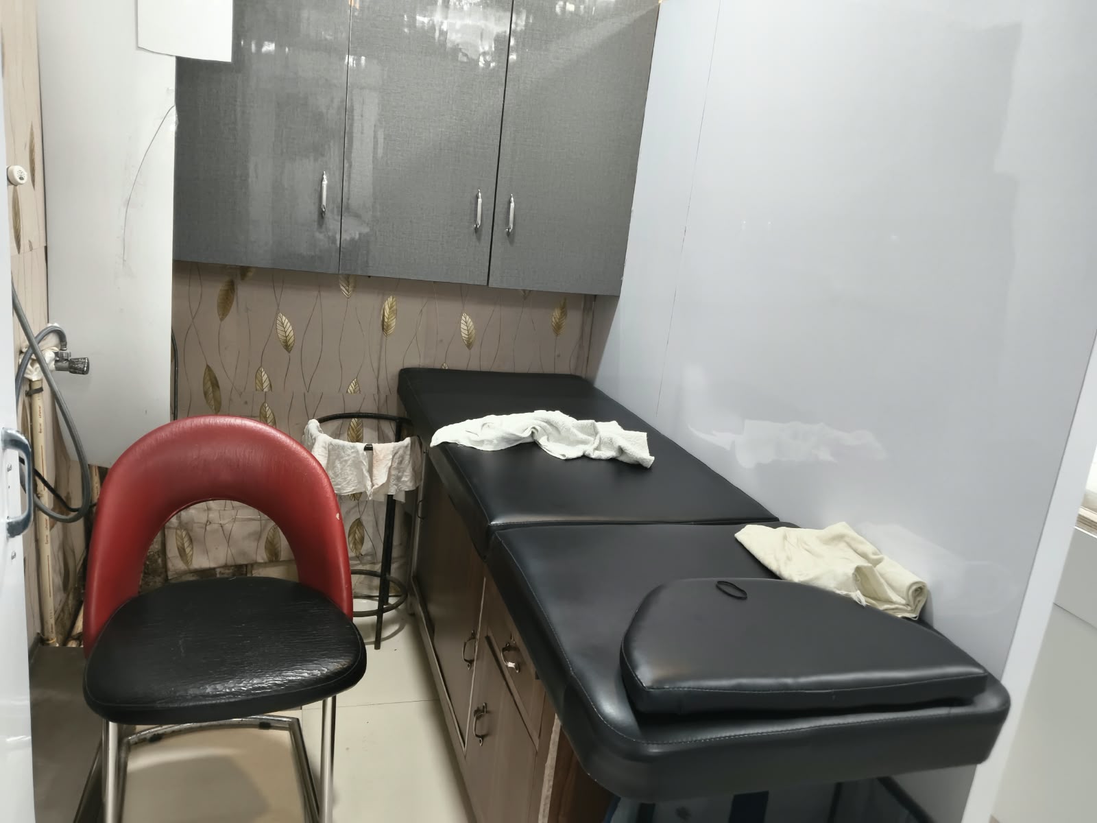 Kreative Unisex Salon